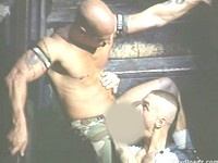 Down And Dirty - Szene 1