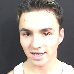 Szene 2 jetzt downloaden