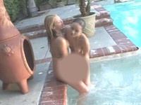 Simone Sizzlin` Hot - Szene 3