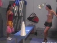 Cheerleaders Spanked - Szene 2