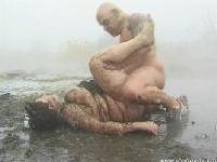 Das Triebmonster aus dem Sumpf - Szene 2