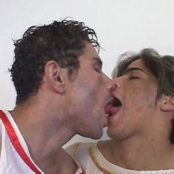 Szene 2 jetzt downloaden