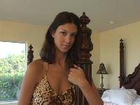 Black Cocks In Brunettes - Szene 3