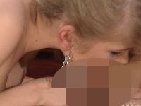 Sarah Joys erster Fick - Szene 5